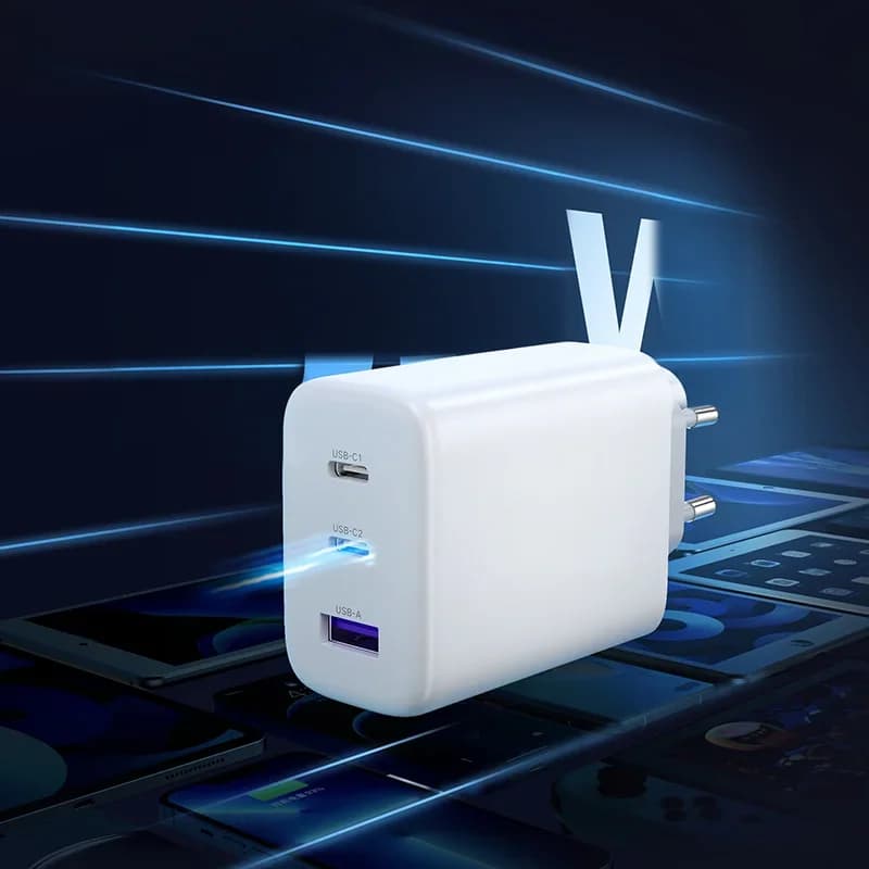 65W USB-C PD 高速充電器